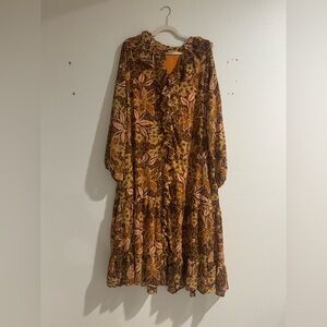 Elegant Floral Maxi Dress in Brown and Pink